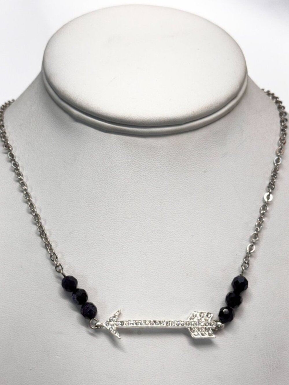 Vintage rhinestone arrow blue metallic sandstone semi precious bead necklace